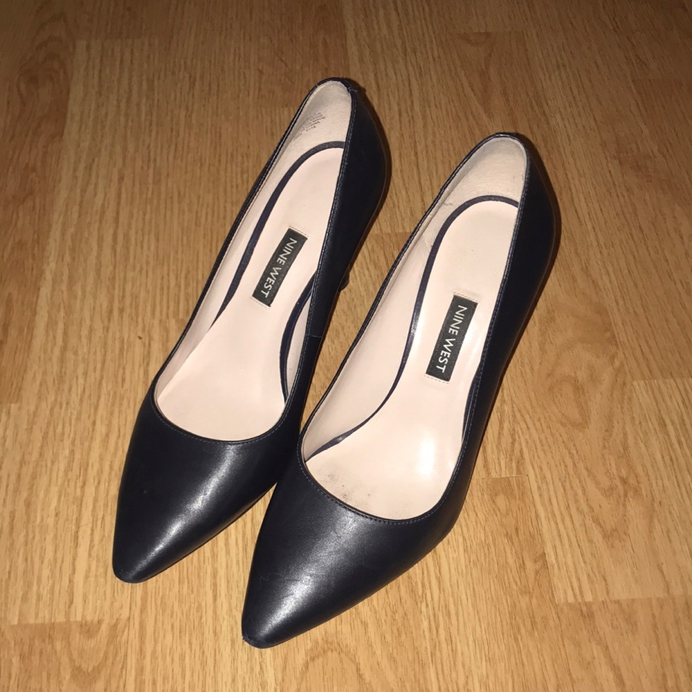 Navy Nine West Pumps